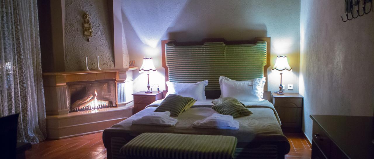 Morfeas Guesthouse Káto Loutrákion Eksteriør billede